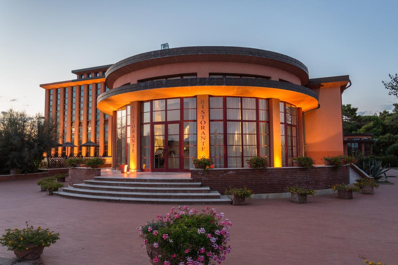 Baia Toscana Resort Calambrone Exterior foto