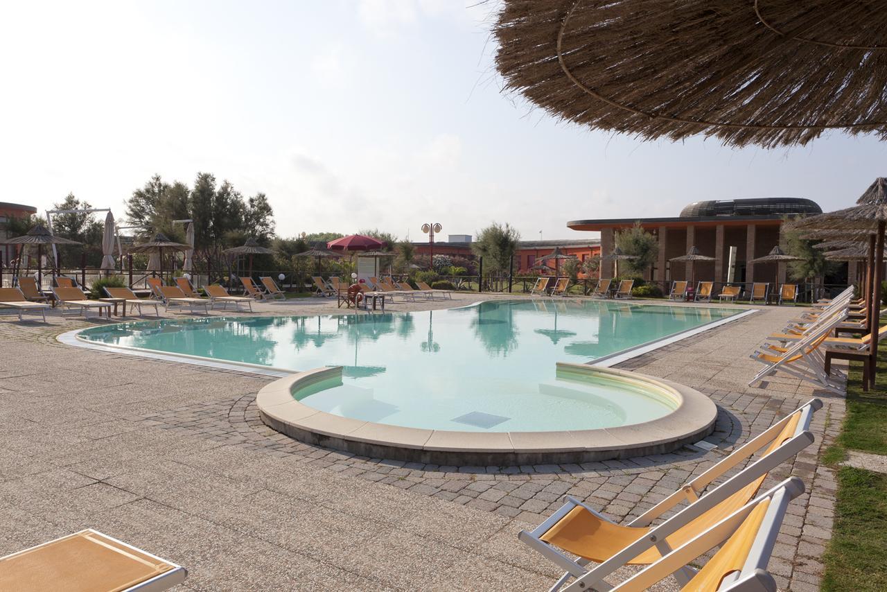 Baia Toscana Resort Calambrone Exterior foto