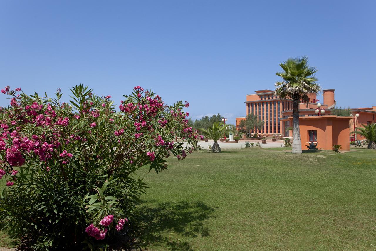 Baia Toscana Resort Calambrone Exterior foto